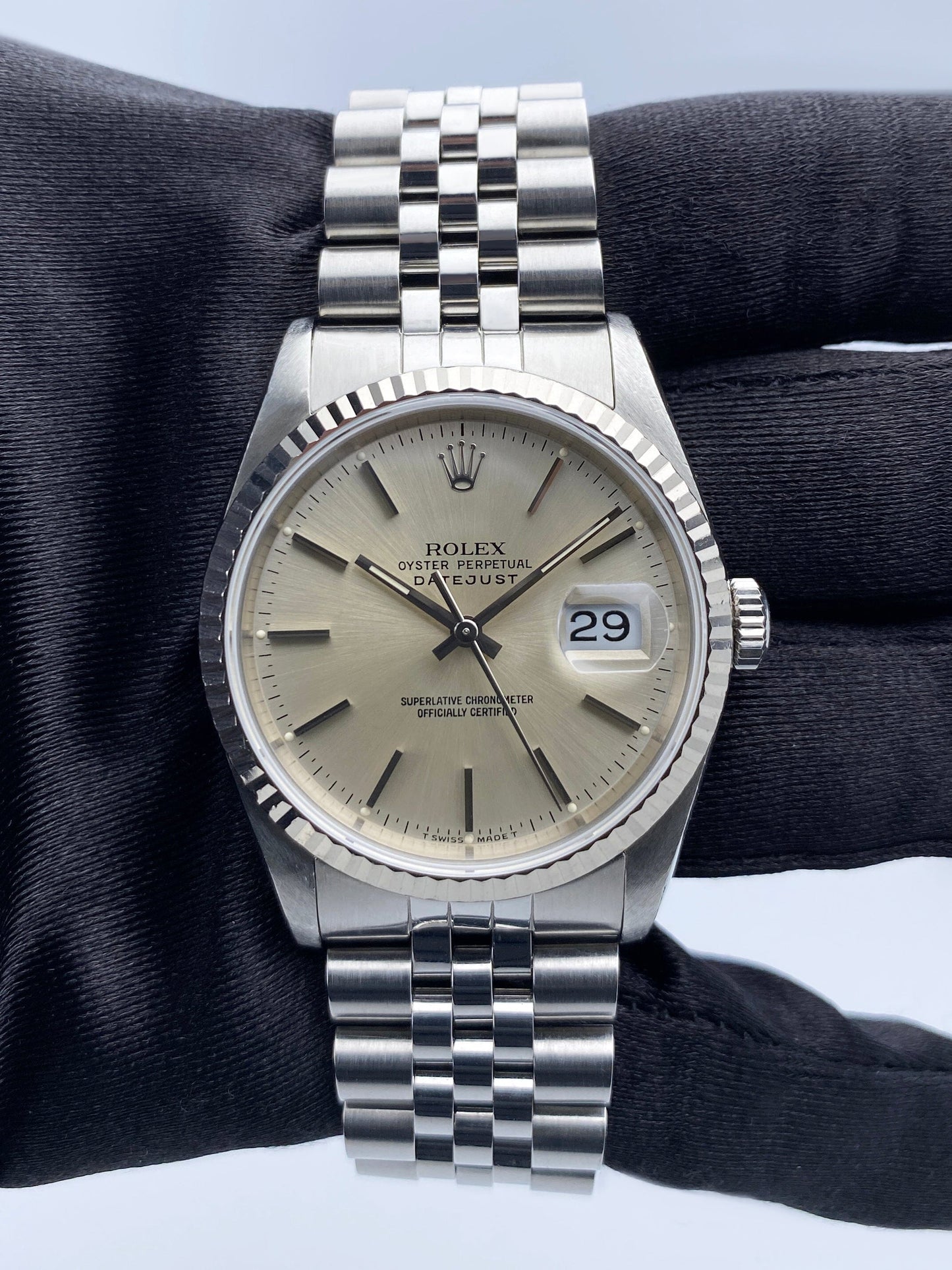 Rolex Datejust 16234 Silver Dial Mens Watch