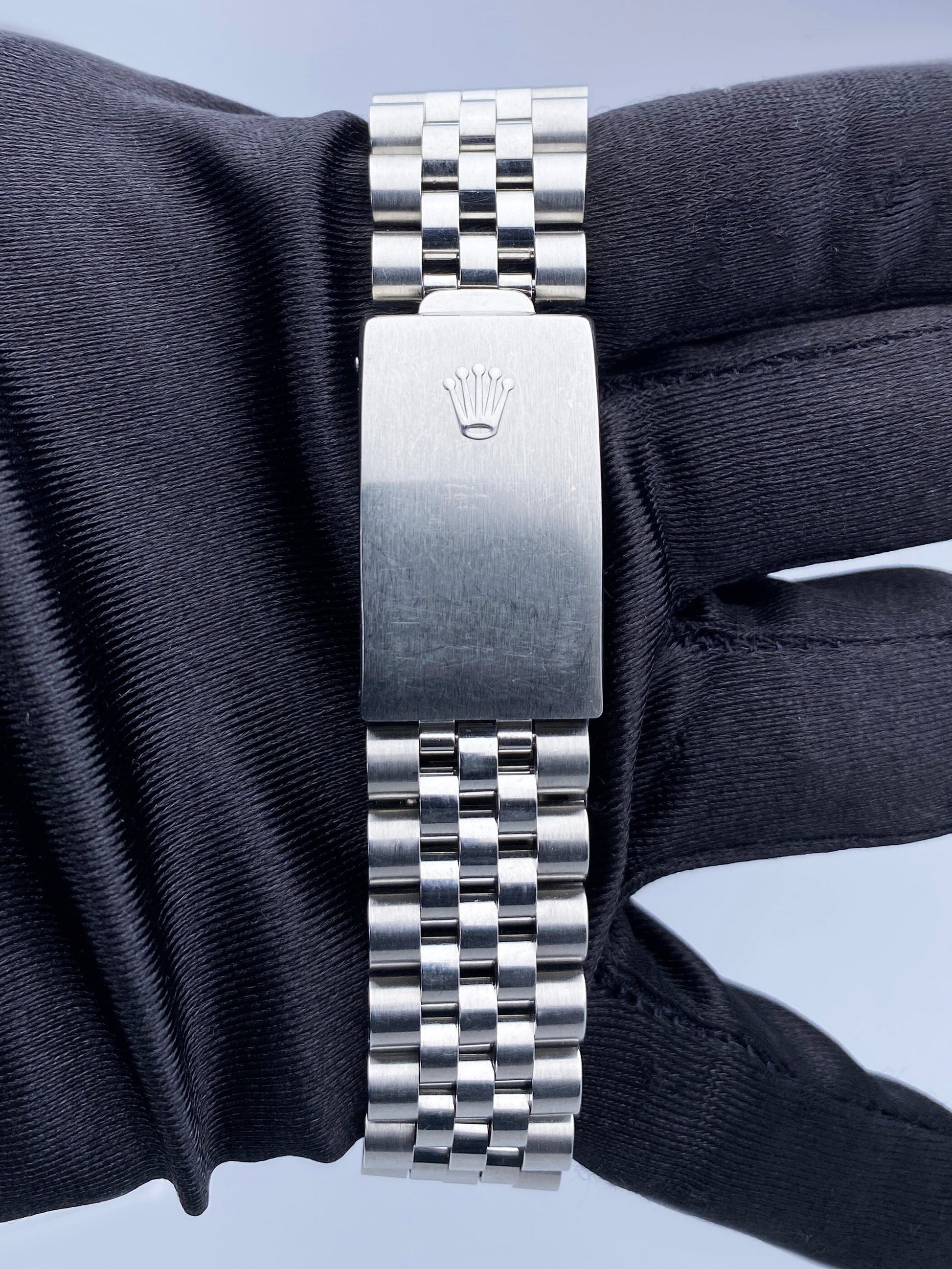 Rolex Datejust 16234 Silver Dial Mens Watch