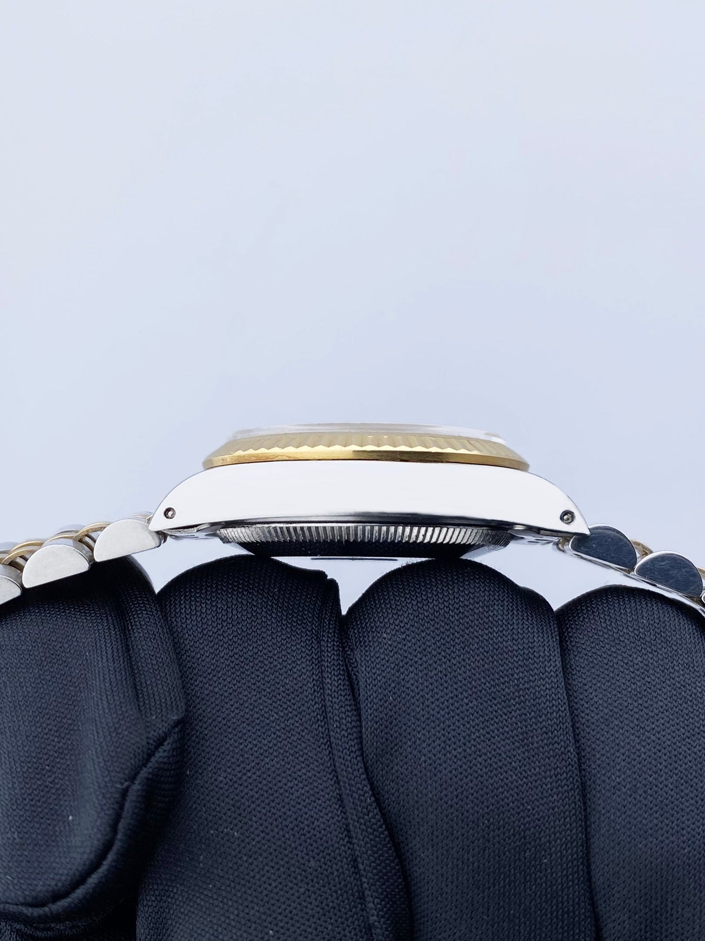 Rolex Datejust 68273 Midsize Champagne Dial Ladies Watch