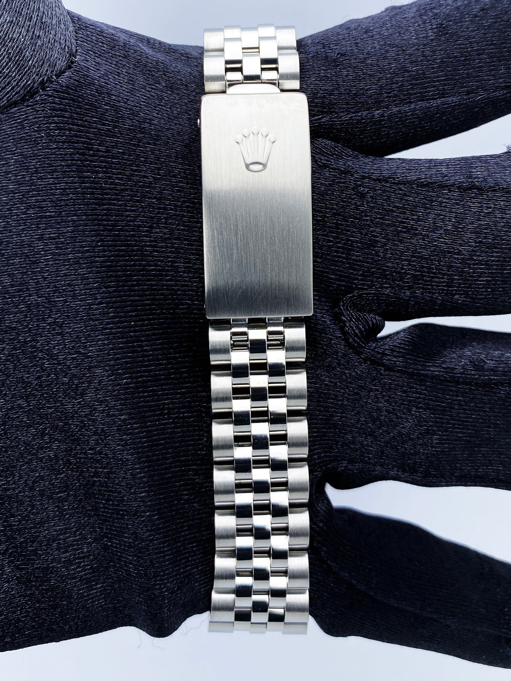 Rolex Datejust 68274 White Dial Midsize Watch - Wristwatch