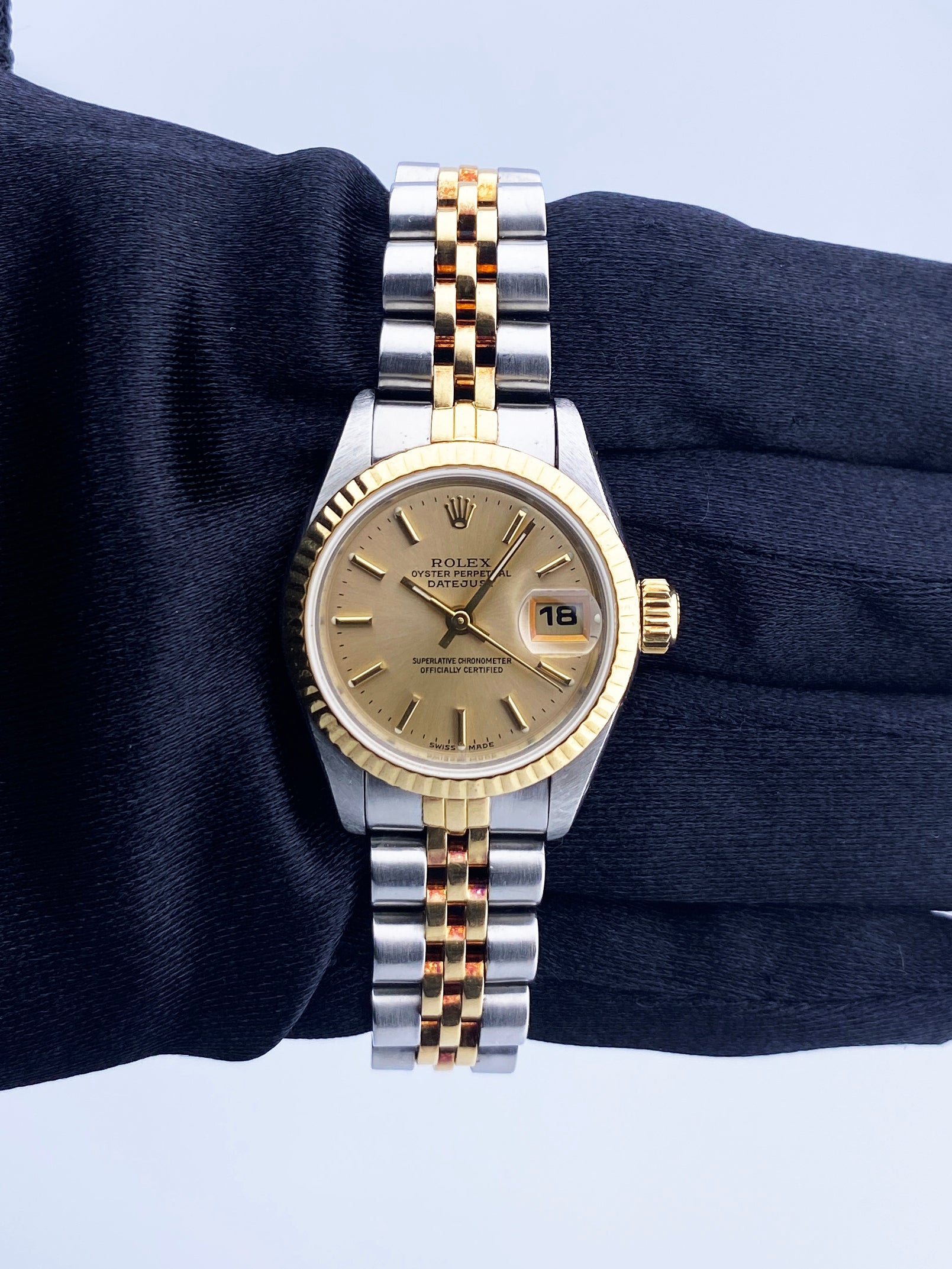 Rolex Datejust 69173 Champagne Dial Ladies Watch