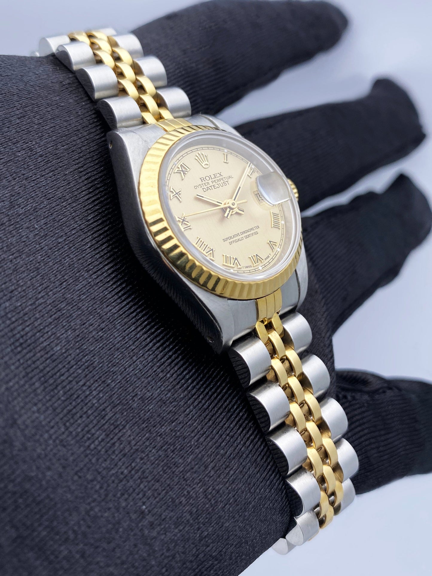 Rolex Datejust 69173 Champagne Dial Ladies Watch Box Papers - Watches