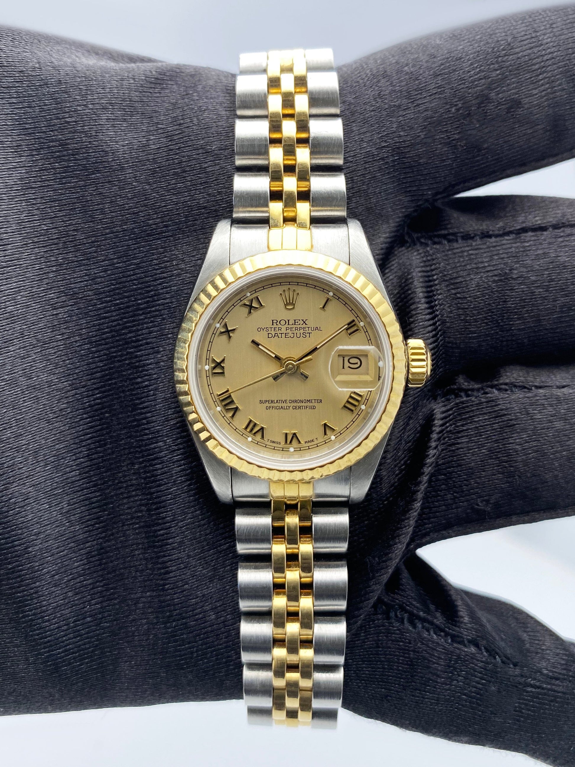 Rolex Datejust 69173 Champagne Dial Ladies Watch Box Papers - Watches