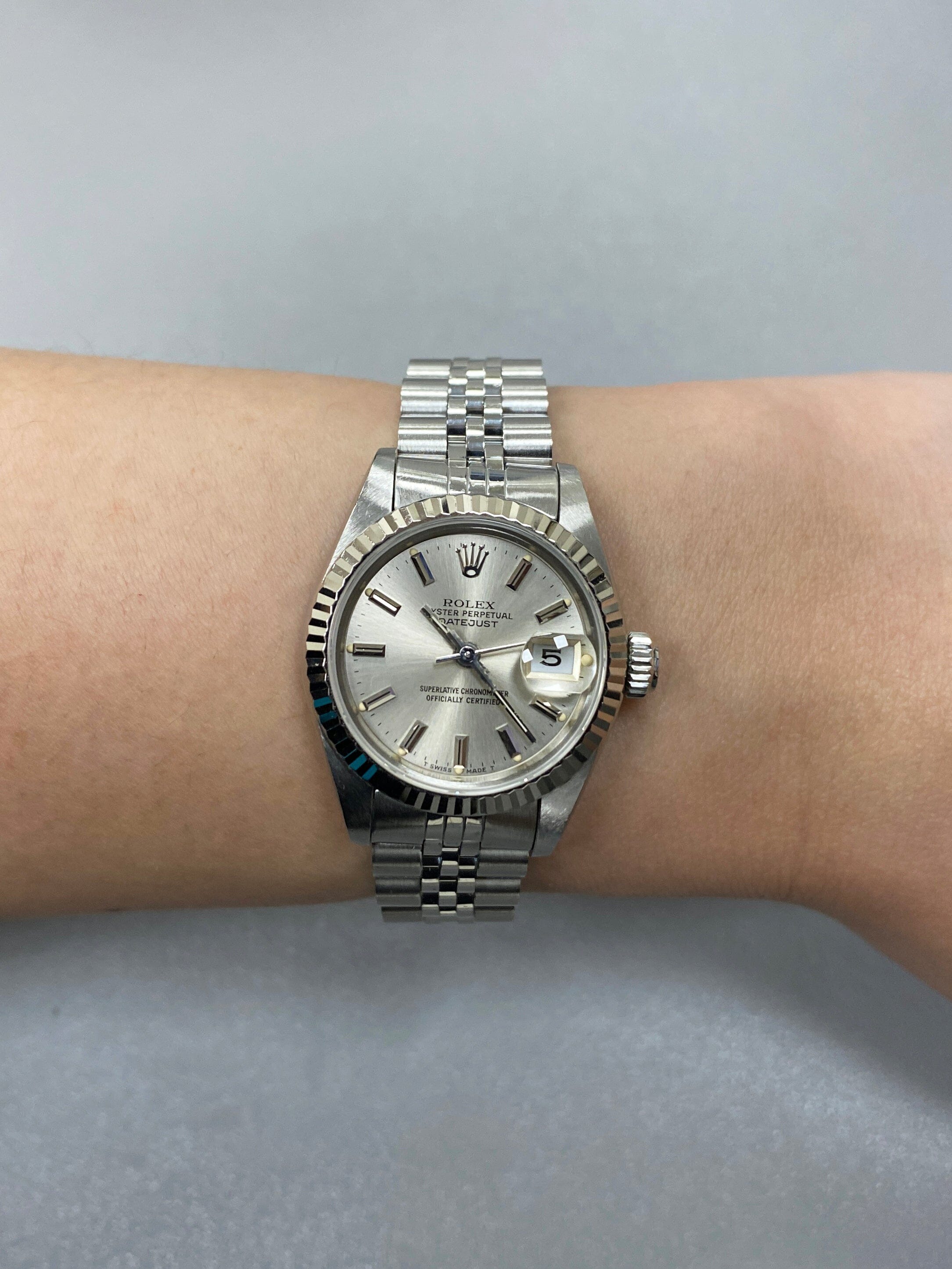Rolex Datejust 69174 Sliver Dial Ladies Watch – Phigora