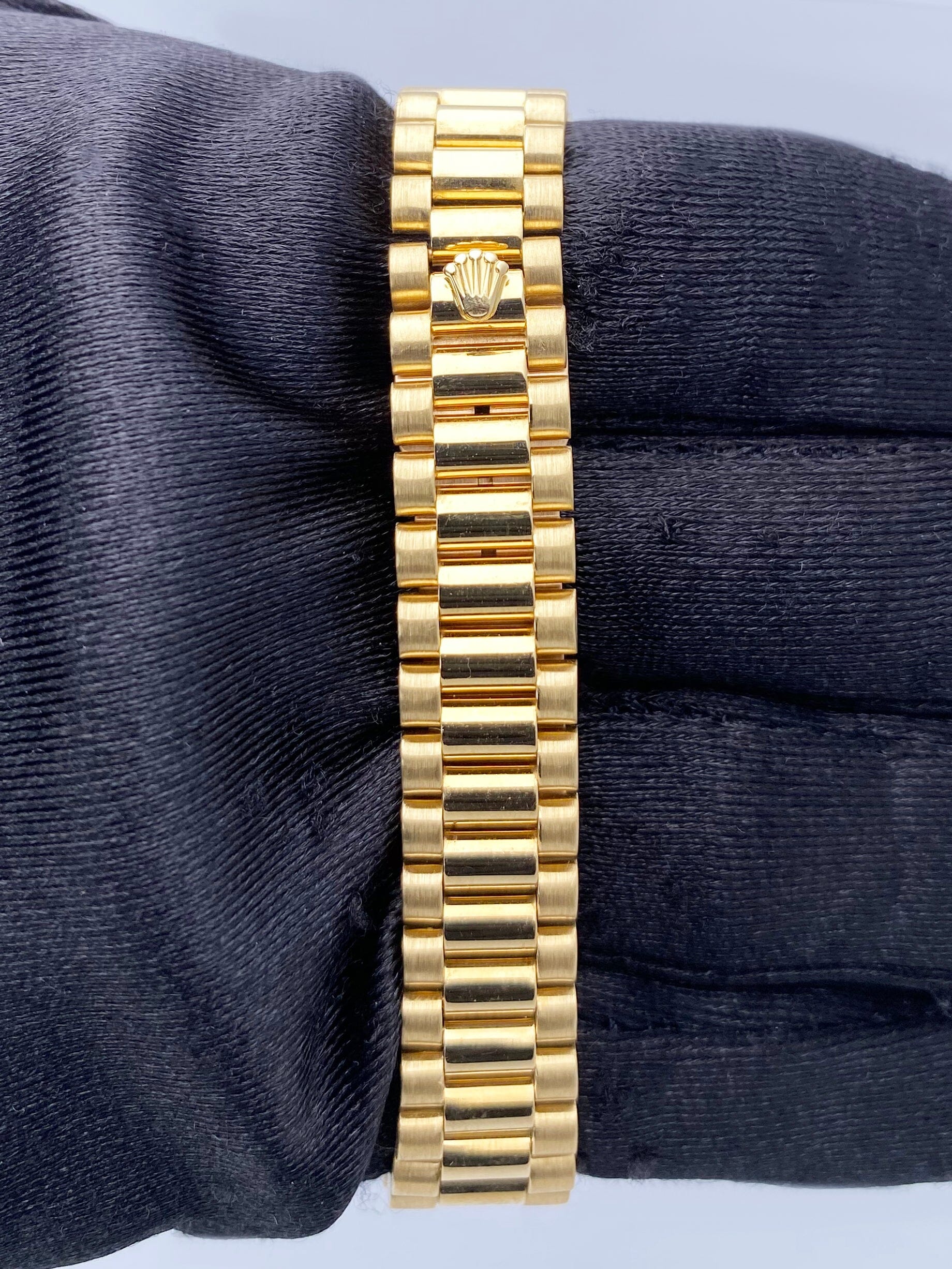 Rolex Datejust 69238 MOP Dial Ladies Watch Box Papers