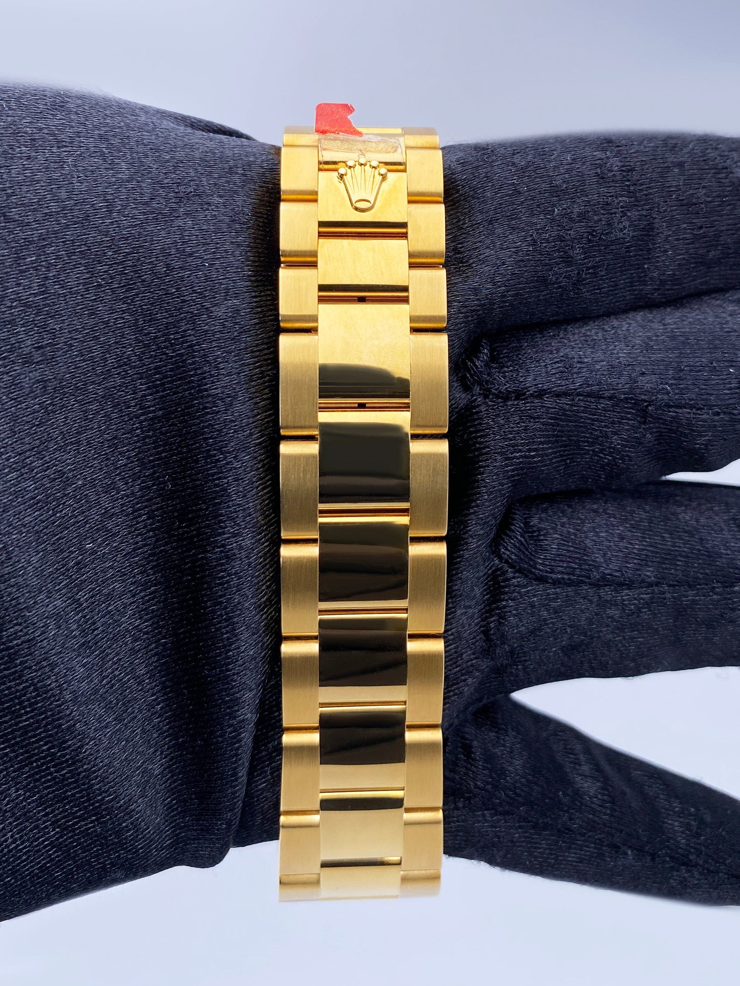 Rolex Day Date 118208 President 18K Yellow Gold Mens Watch Box Papers - Watches