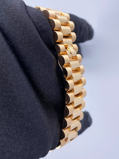 Rolex Day Date 118235 Pink Dial 18k Rose Gold Mens Watch