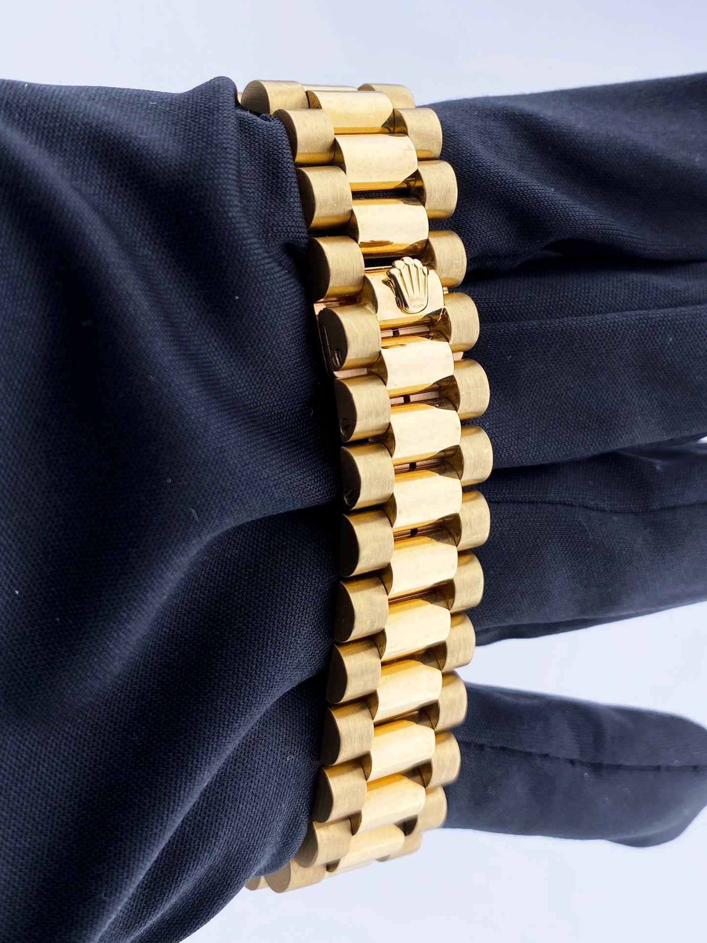 Rolex Day Date 18038 18K Yellow Gold Wood Dial Mens Watch