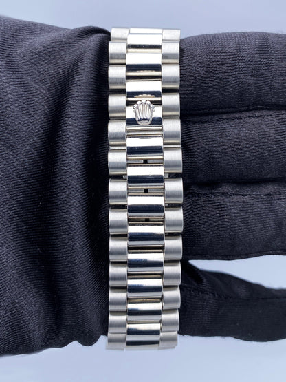 Rolex Day-Date 18046 Diamond Silver Dial Platinum Mens Watch