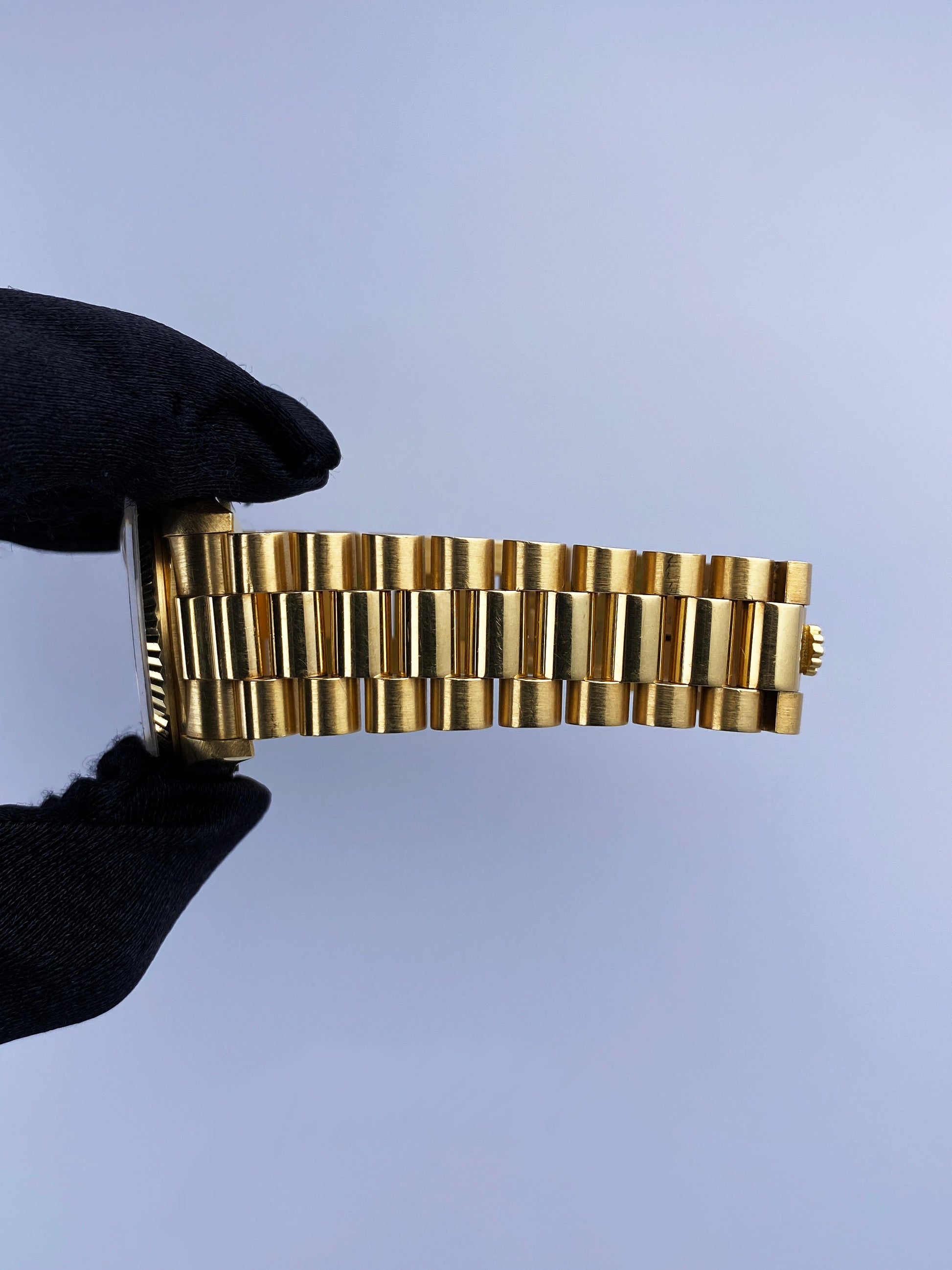 Rolex Day Date 18238 18K Yellow Gold Mens Watch