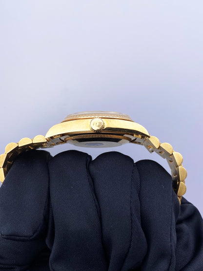 Rolex Day Date 18238 Diamond Jubilee Dial Mens Watch