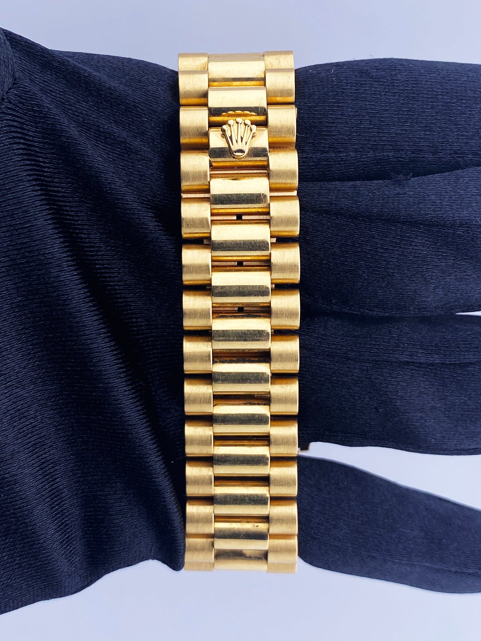 Rolex Day Date 18238 President Diamond Dial Mens Watch - Wristwatch