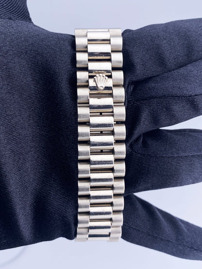 Rolex Day Date 18239 18K White Gold Diamond Dial Mens Watch - Wristwatch