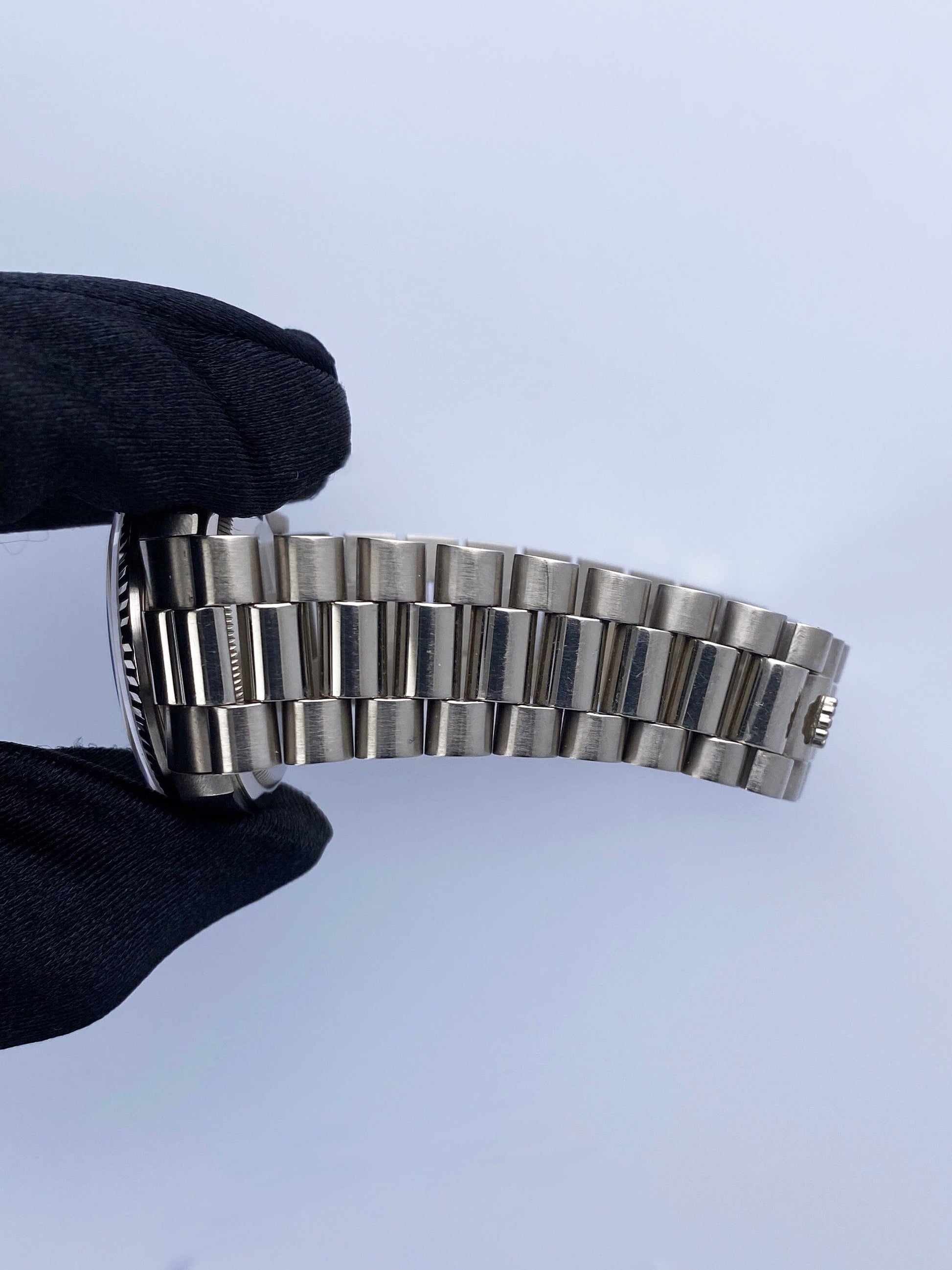 Rolex Day Date 18239 Diamond 18K White Gold Mens Watch Box Papers - Watches