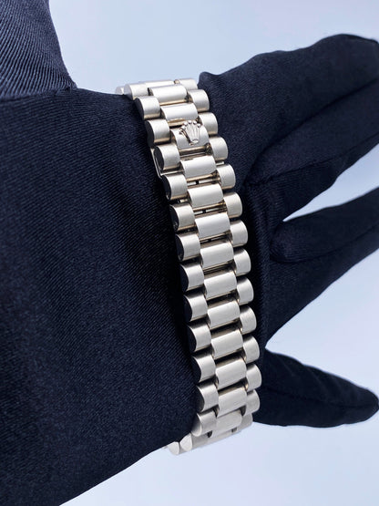 Rolex Day Date 18239 President 18K White Gold Diamond Dial Mens Watch - Wristwatch