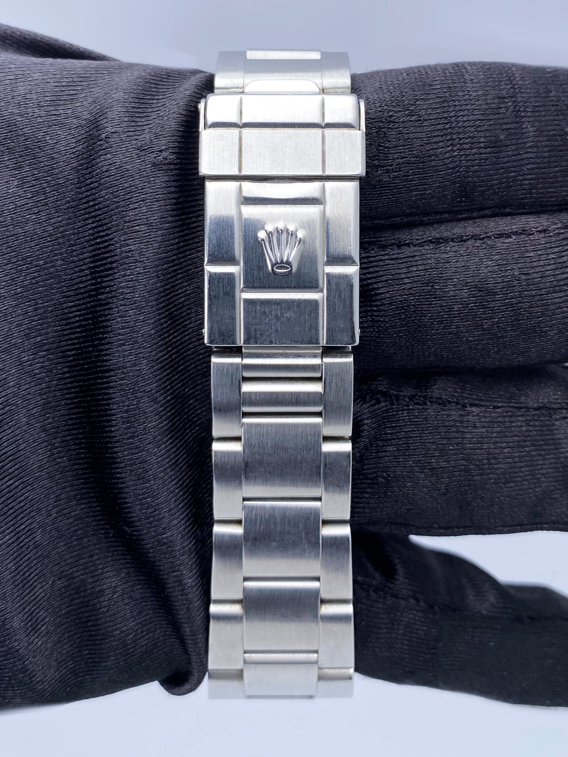 Rolex Explorer II 16570 White Dial Mens Watch Box Papers
