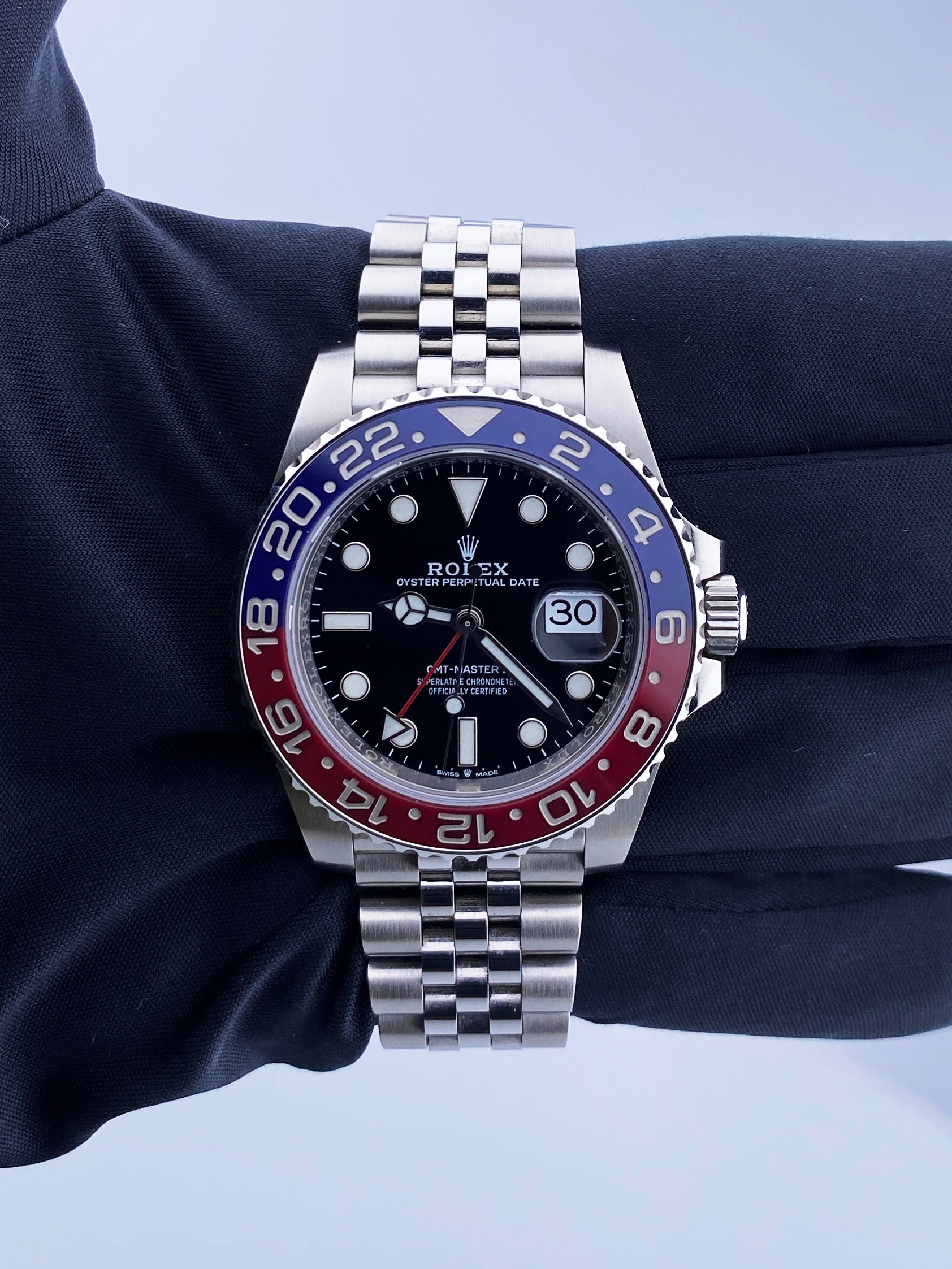 Rolex GMT-Master II 126710BLRO "Pepsi" Mens Watch Box & Papers