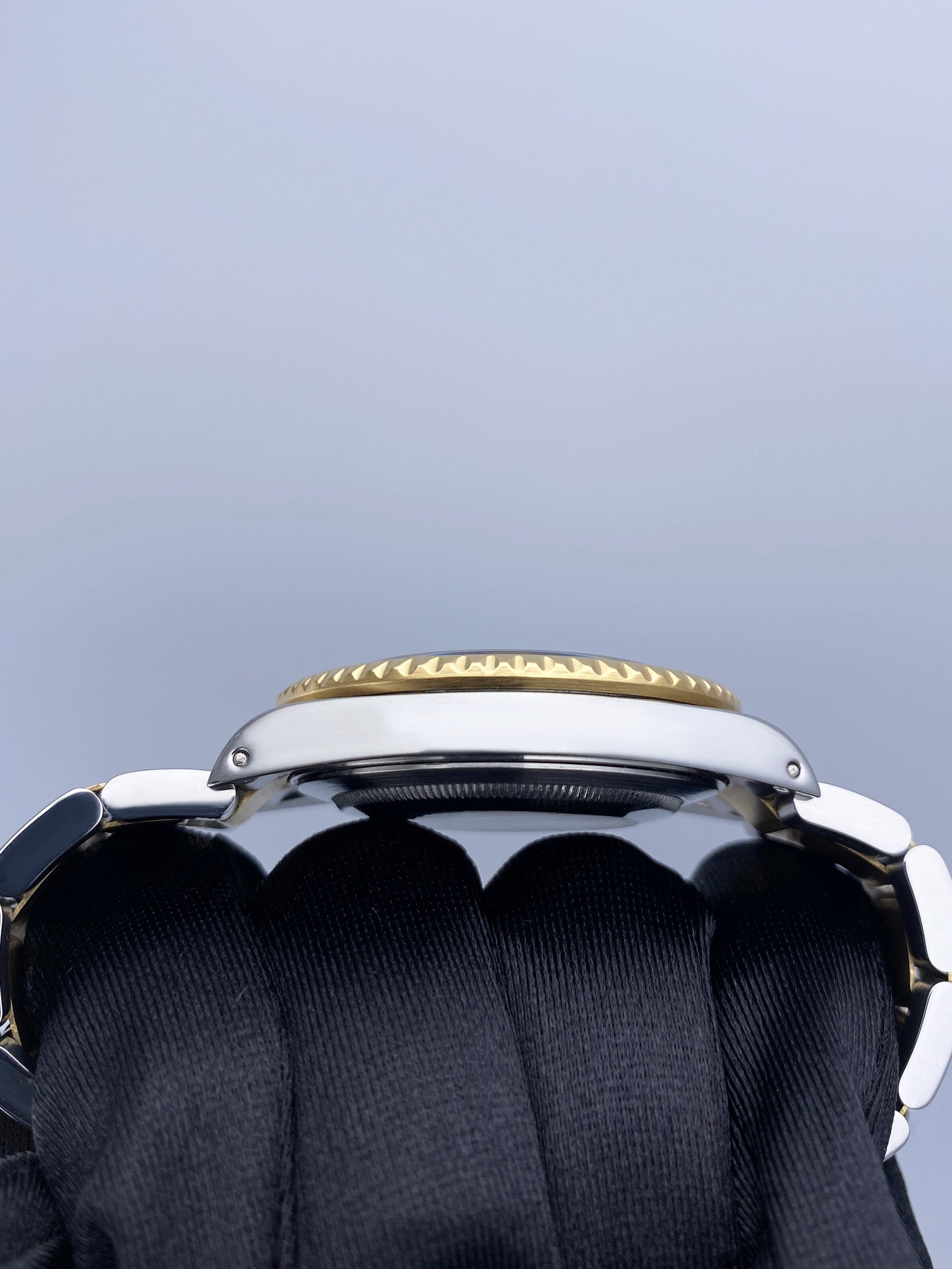 Rolex Oyster Perpetual Date GMT Master ll 16713 Mens Watch