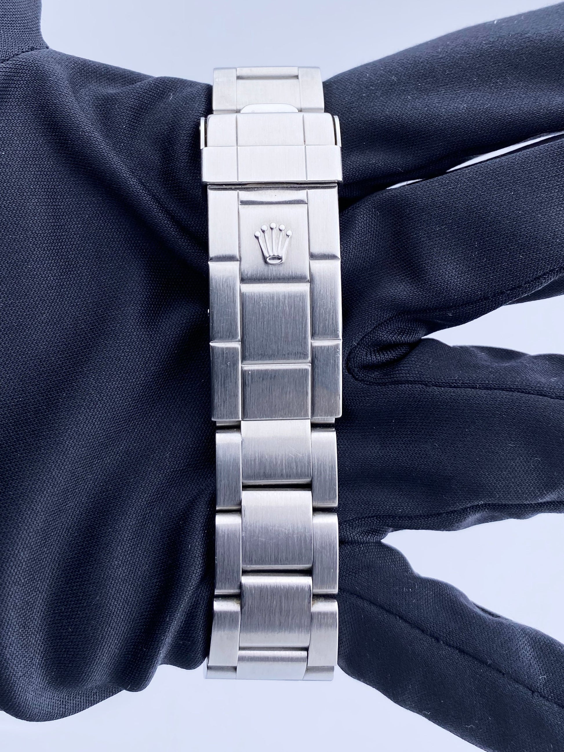 Rolex Oyster Perpetual Sea-Dweller 16610 Mens Watch Box & Papers