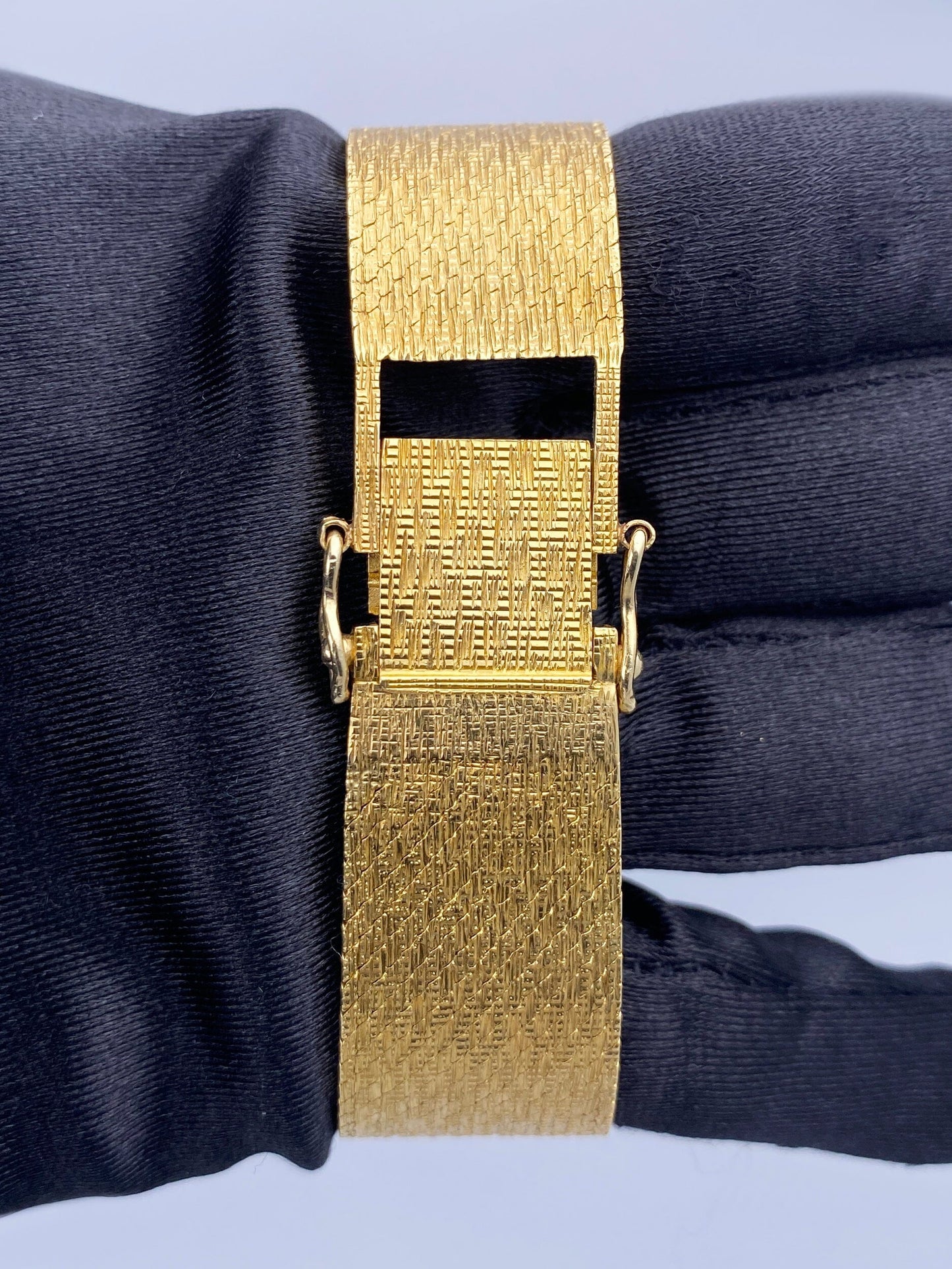 Rolex Precision 9919 Champagne Dial 18K Yellow Gold Vintage Watch