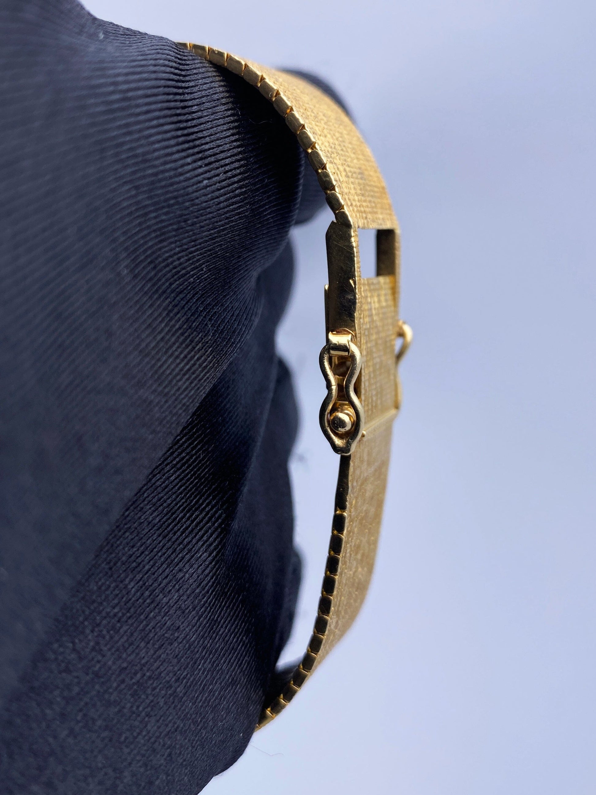 Rolex Precision 9919 Champagne Dial 18K Yellow Gold Vintage Watch