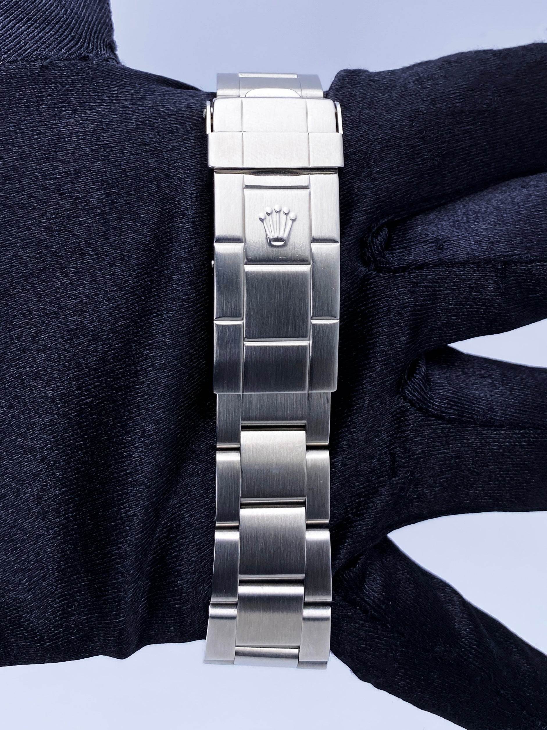 Rolex Sea-Dweller 16600 Blue Bezel Mens Watch