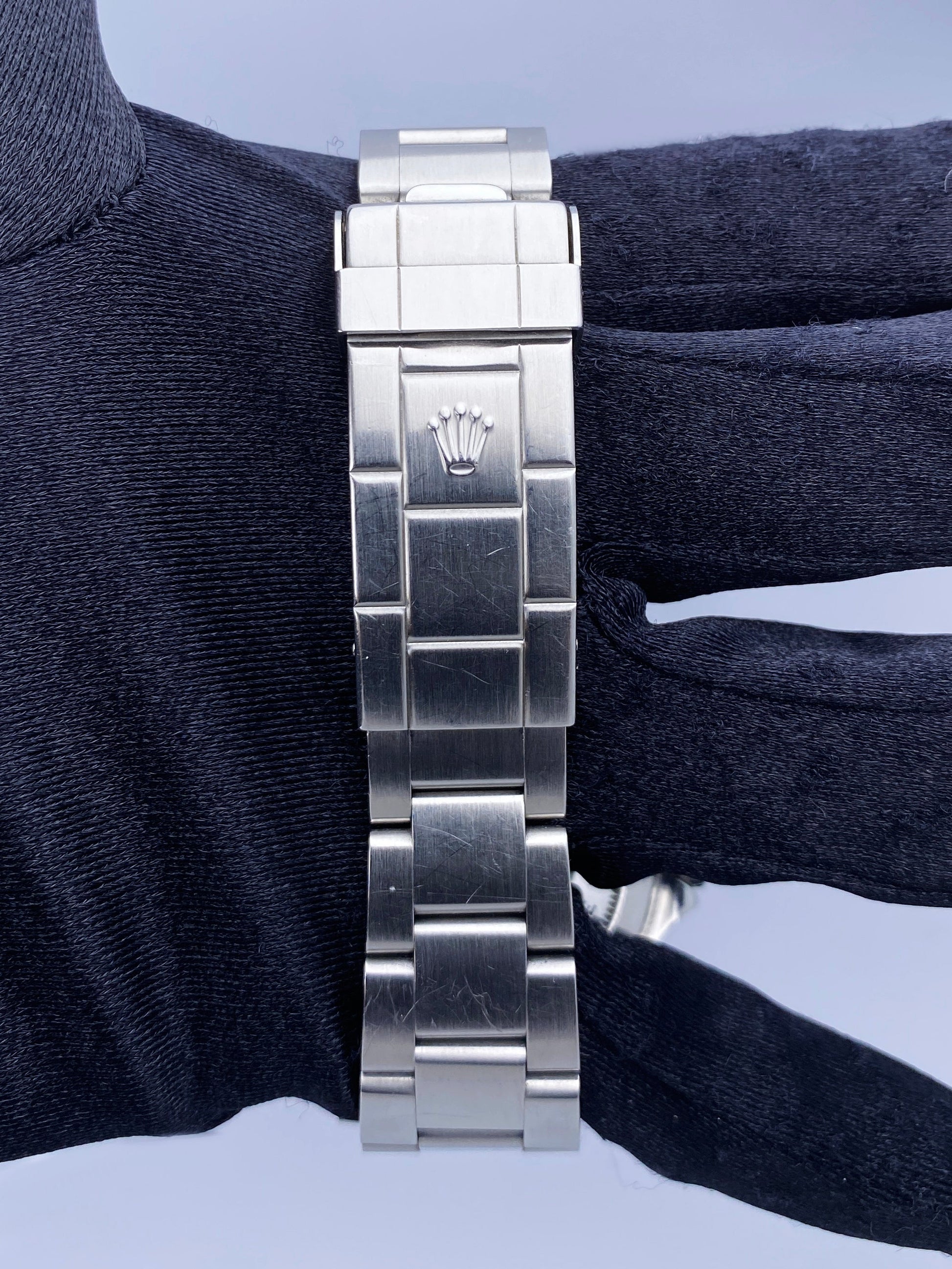 Rolex Sea-Dweller 16600 Mens Watch Box & Papers