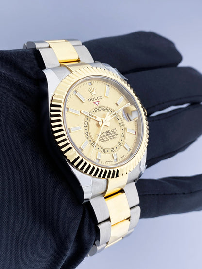 Rolex Sky Dweller 326933 Champagne Dial Mens Watch Box & Papers