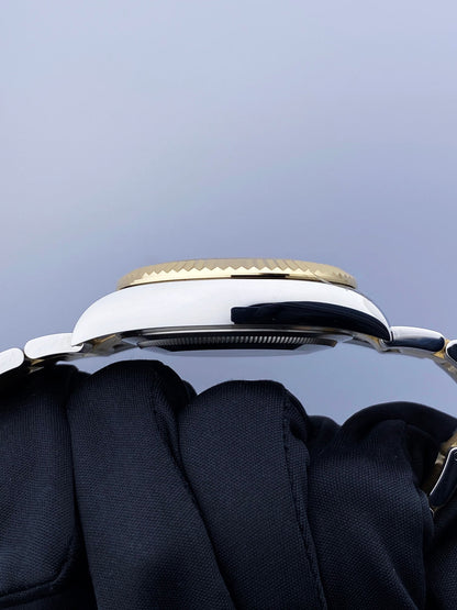 Rolex Sky Dweller 326933 Champagne Dial Mens Watch Box & Papers