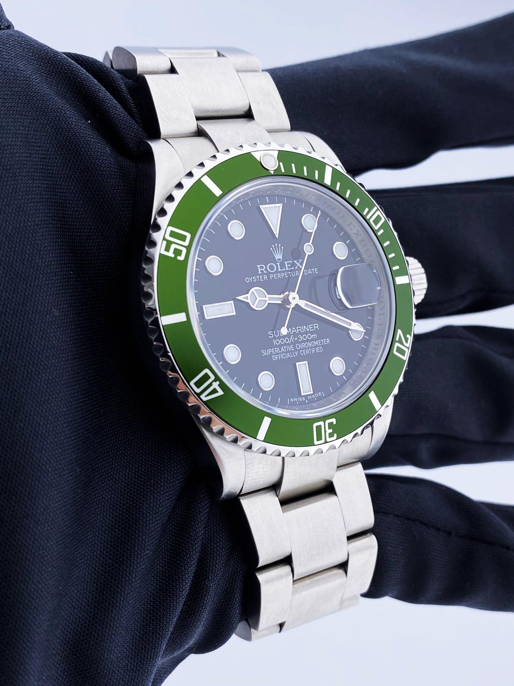 Rolex Submariner 16610LV Kermit Bezel Mens Watch - Virtual