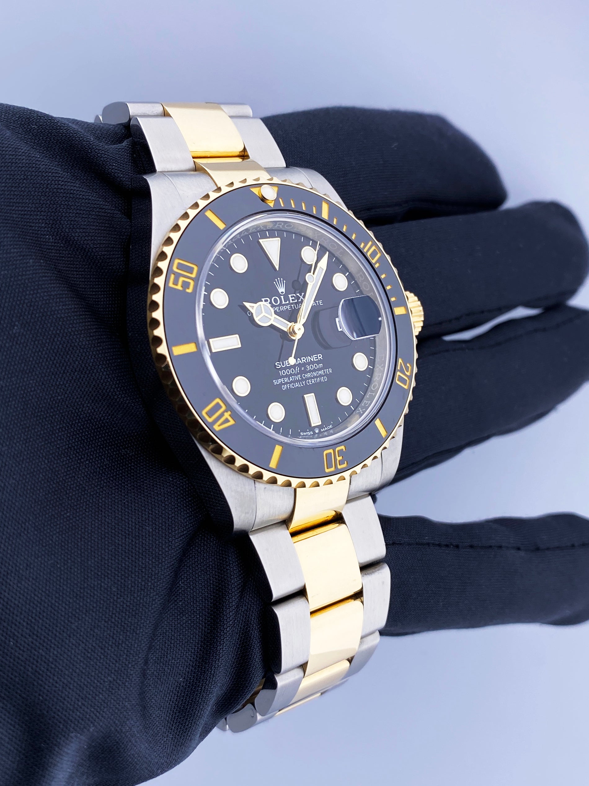 Rolex Submariner Date 126613LN Mens Watch Box & Papers
