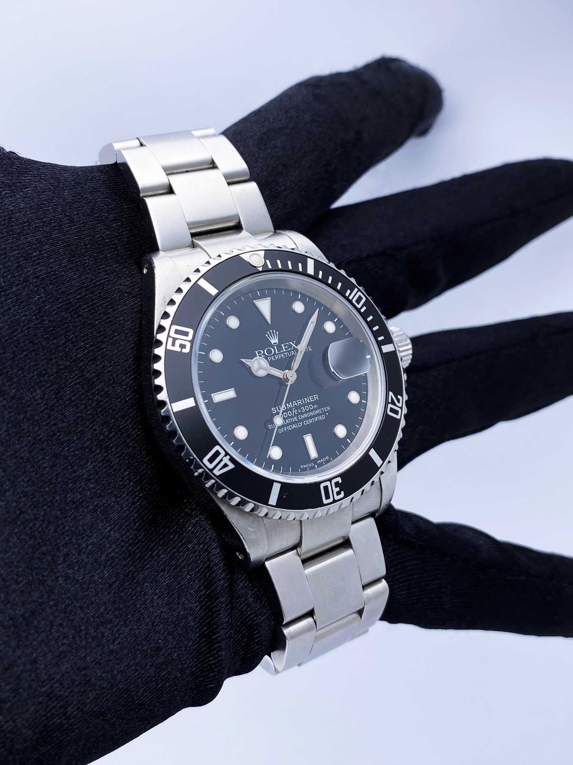 Rolex Submariner Date 16610 Mens Watch - Wristwatch