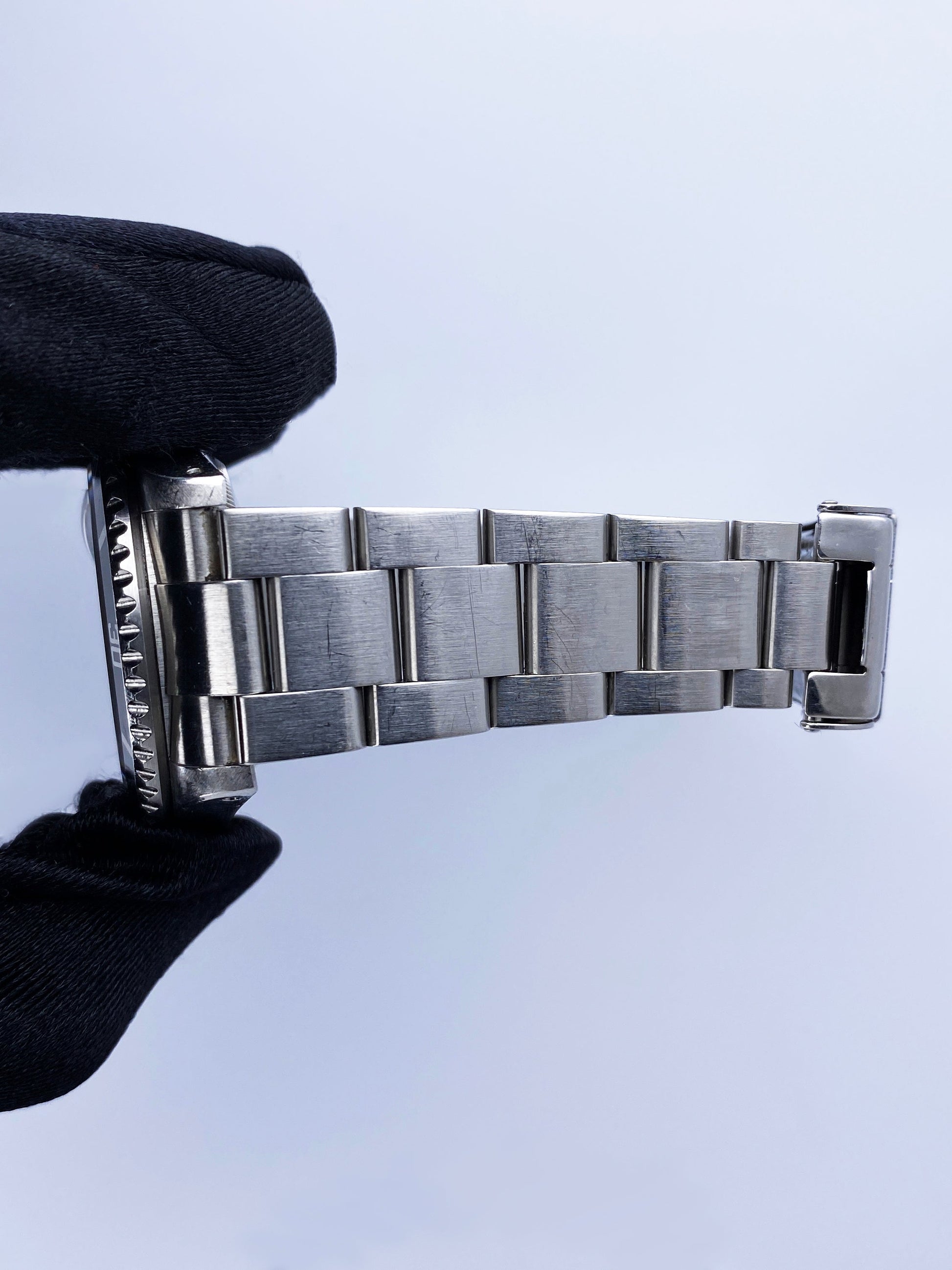Rolex Submariner Date 16610 Mens Watch - Wristwatch
