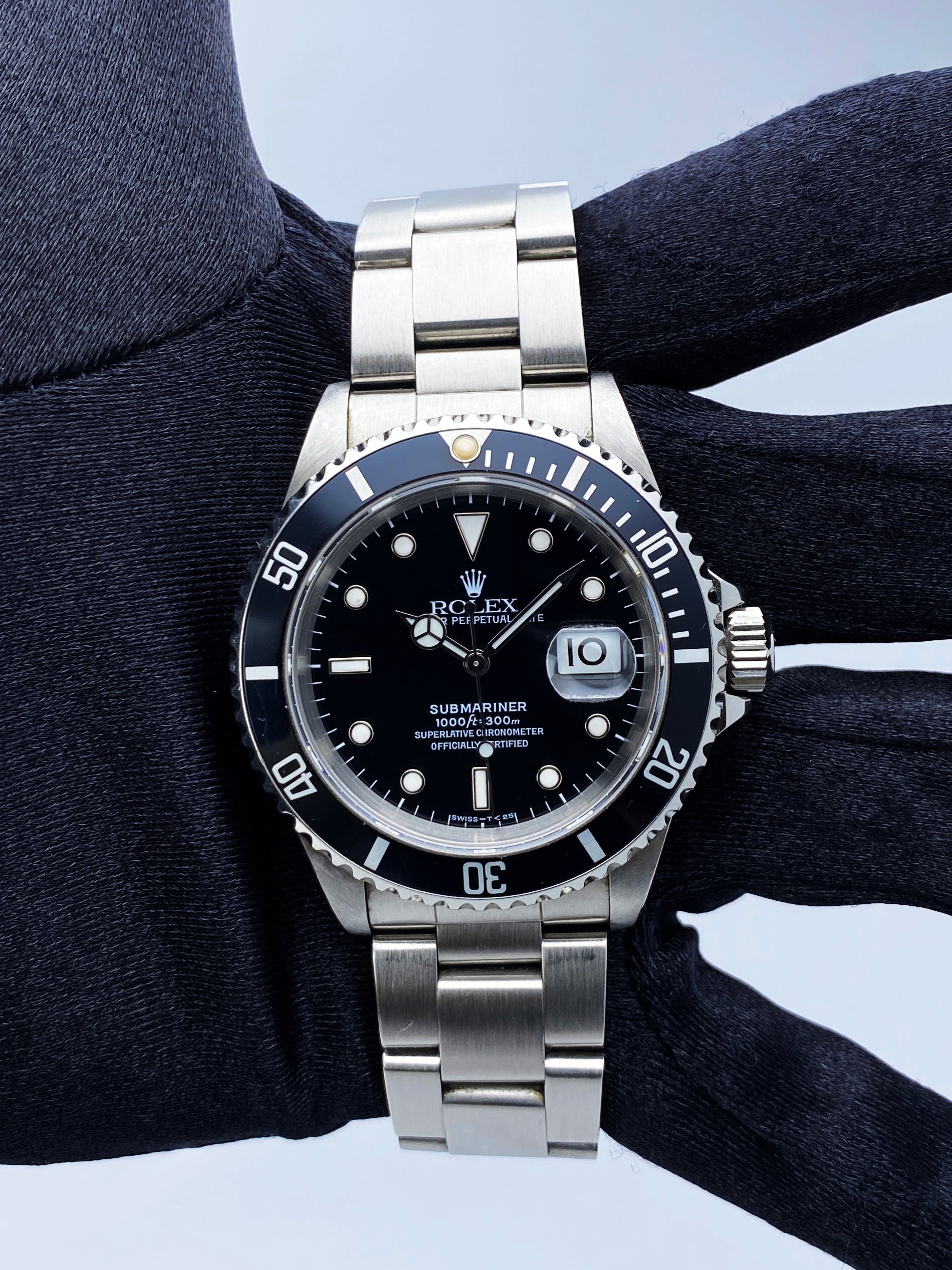 Rolex Submariner Date 16610 Mens Watch Box Papers - Virtual