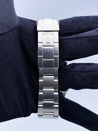 Rolex Submariner Date 16610 Mens Watch Box Papers