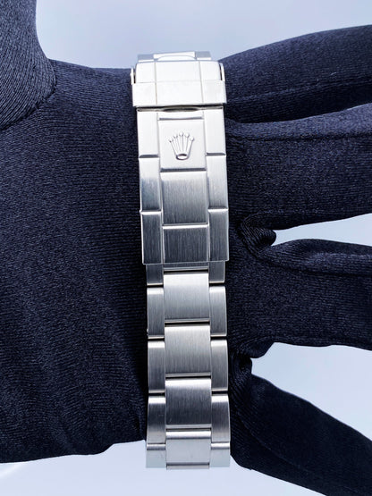 Rolex Submariner Date 16610 Mens Watch Box Papers
