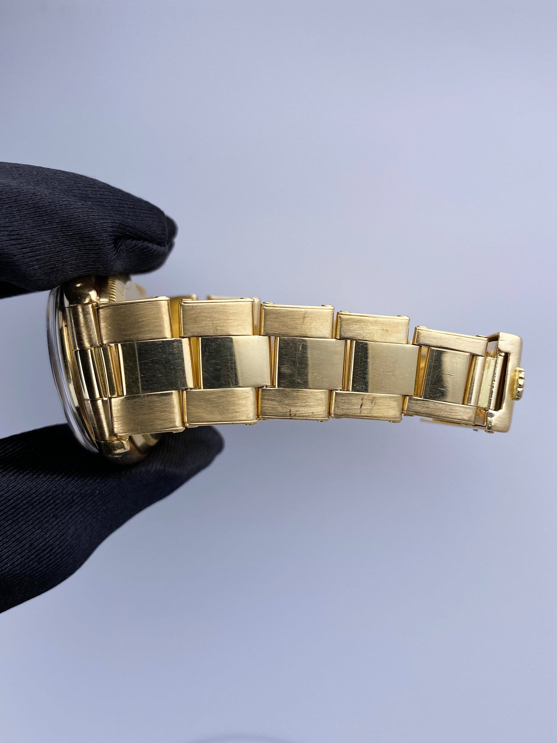 Rolex Tru-Beat 6556 18K Yellow Gold Mens Watch