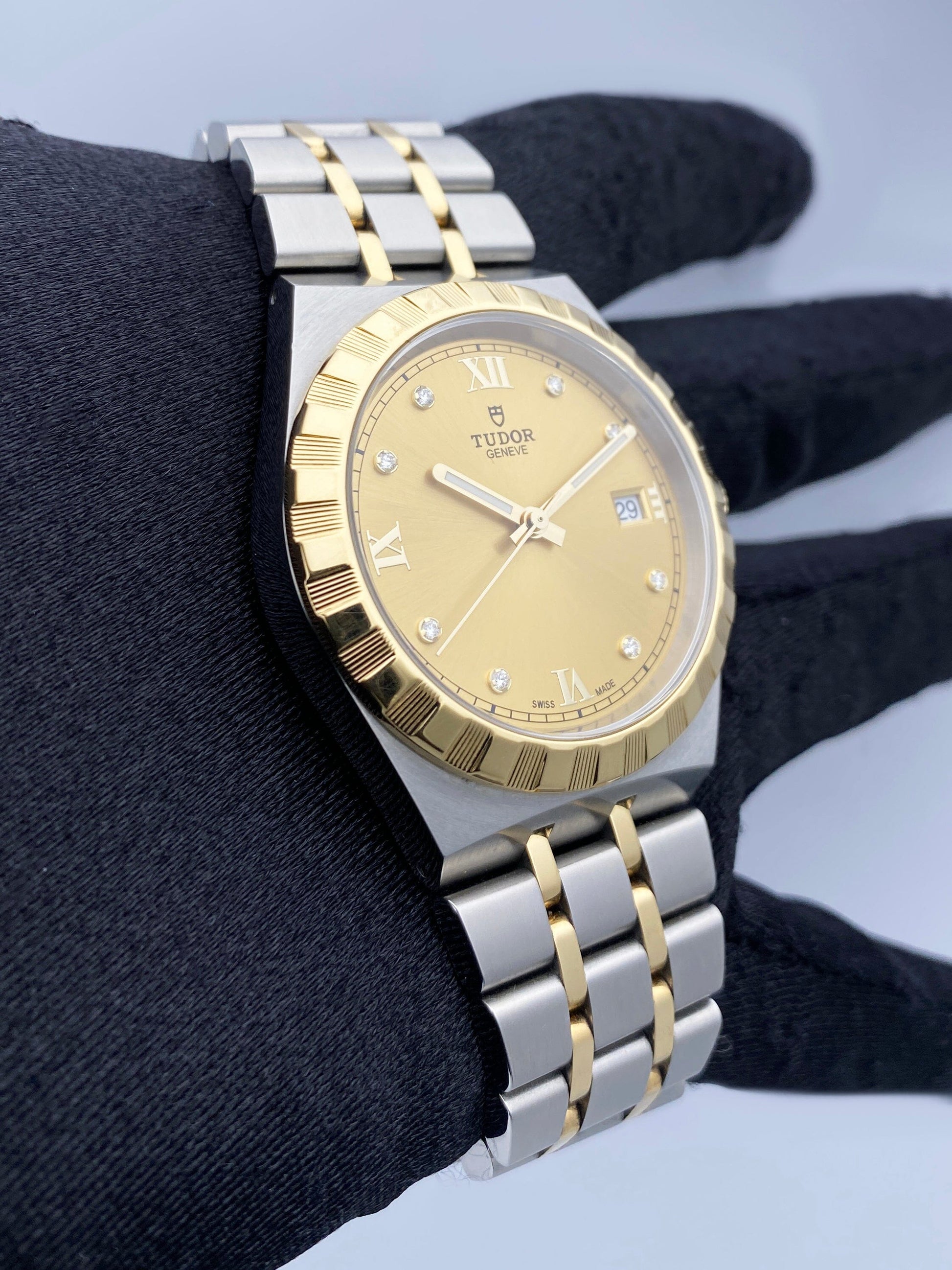 Tudor Royal 28503 Diamond Champagne Dial Mens Watch Box Papers - Watches