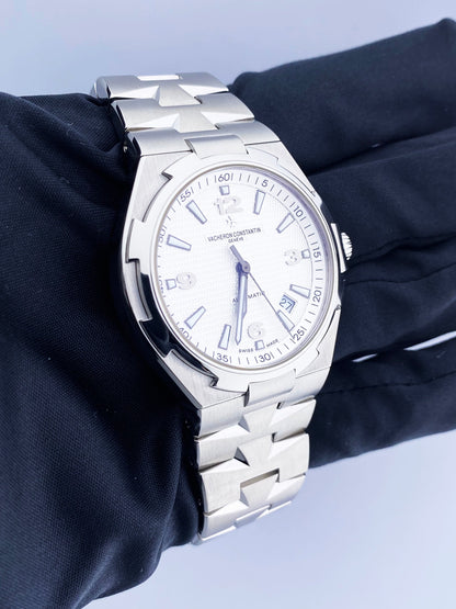 Vacheron Constantin Overseas 47040 Mens Watch Papers.