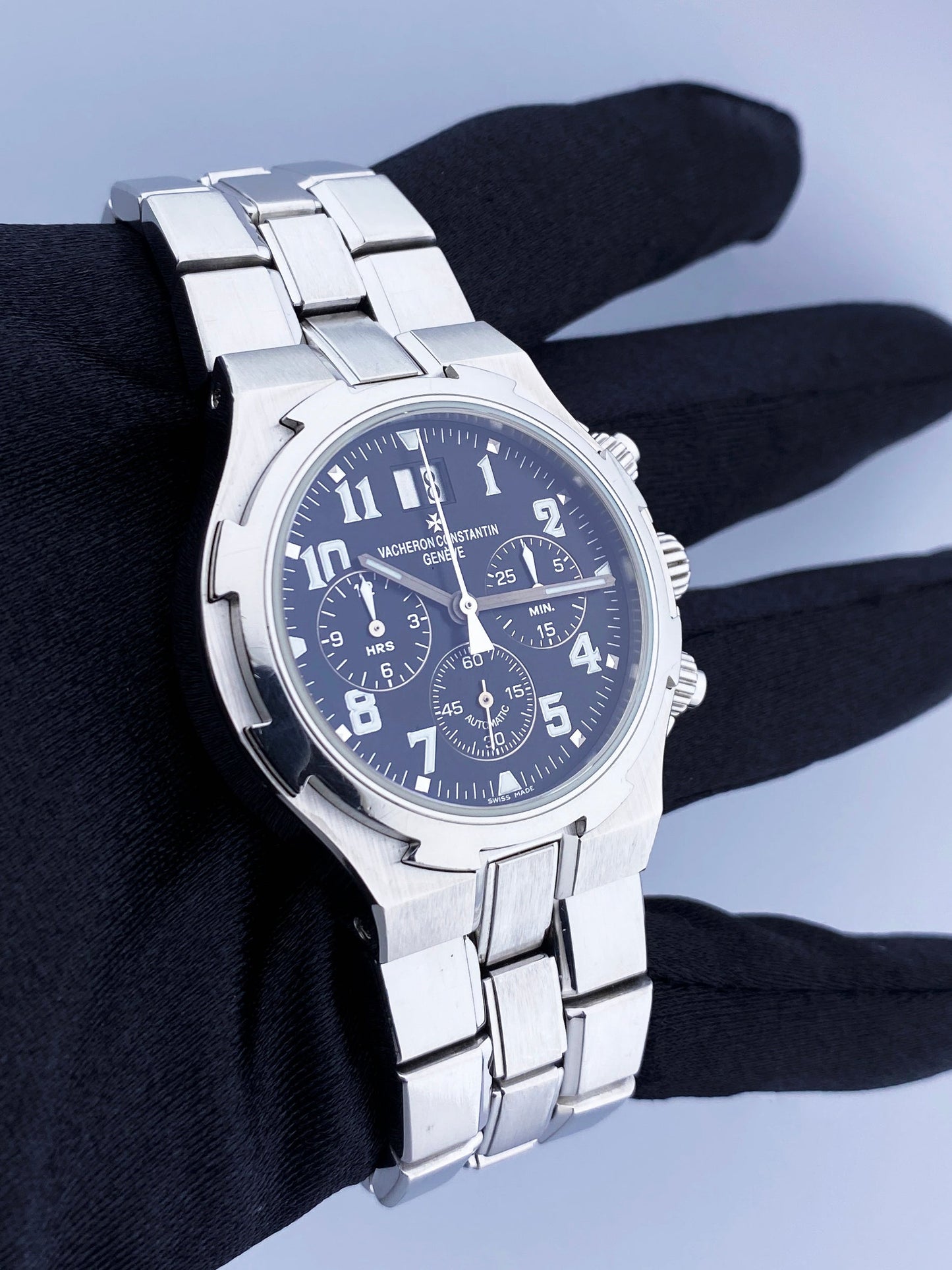 Vacheron Constantin Overseas 49140 Black Dial Mens Watch - Wristwatch